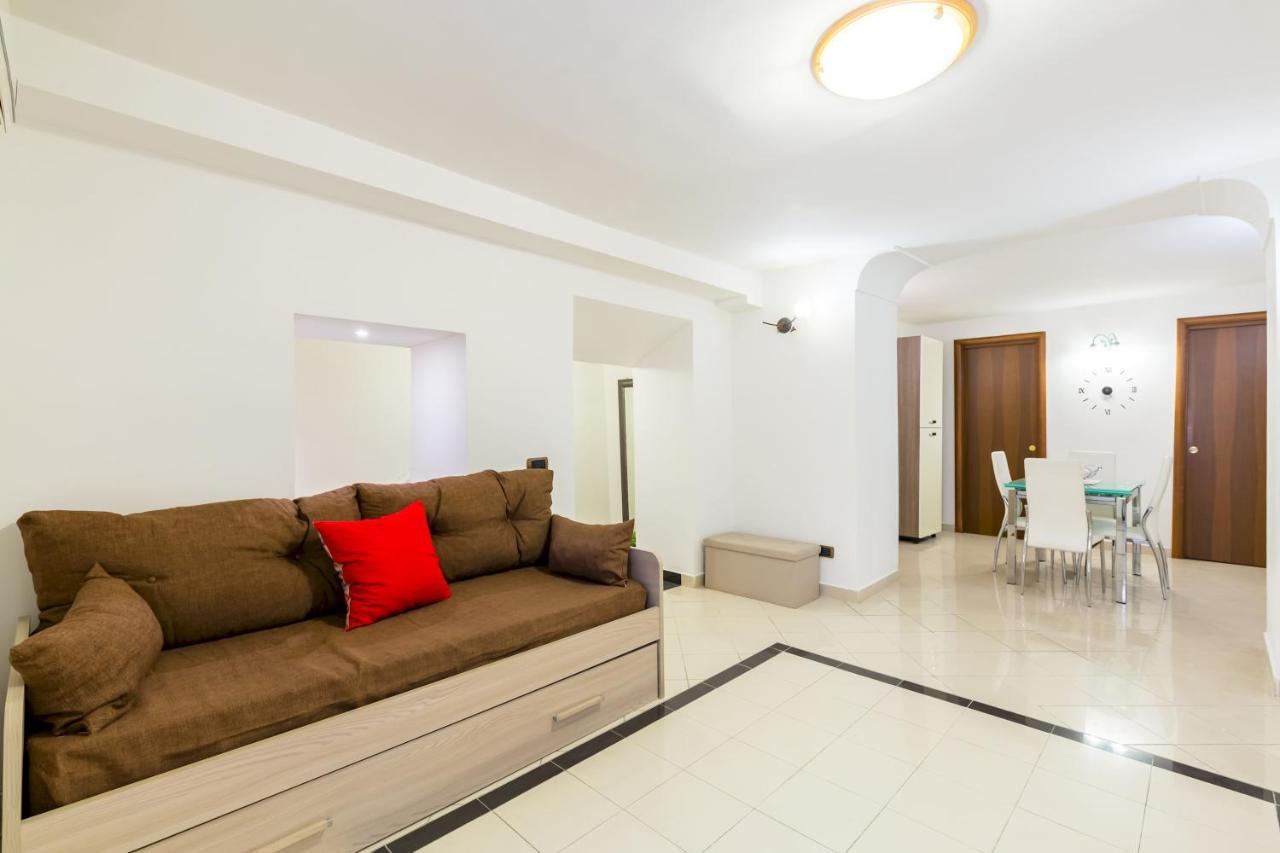 Апартаменты Qs1 - Indipendent Flat In Center Неаполь Экстерьер фото